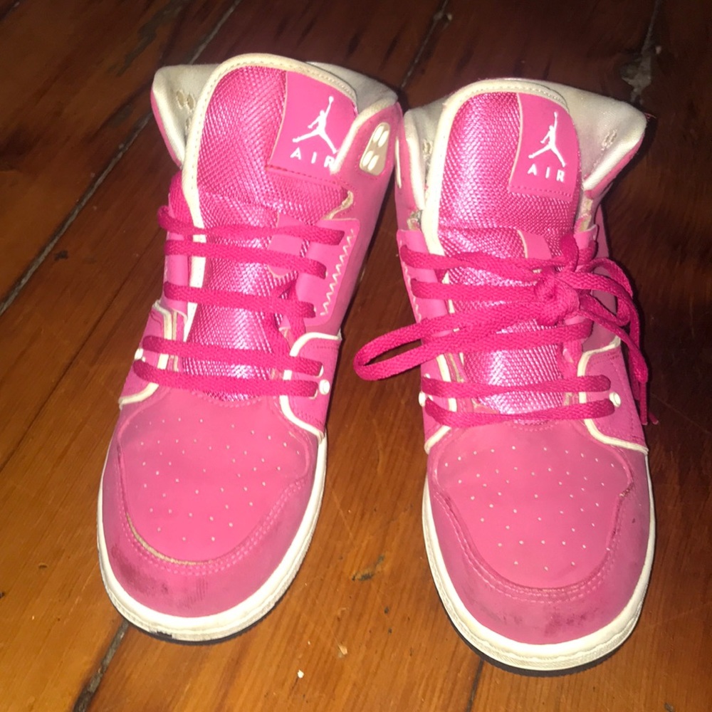 Nike Air shoes 5Y